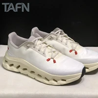 Chaussures de sport légères pour hommes et femmes, baskets respirantes à semelle amortissante 2