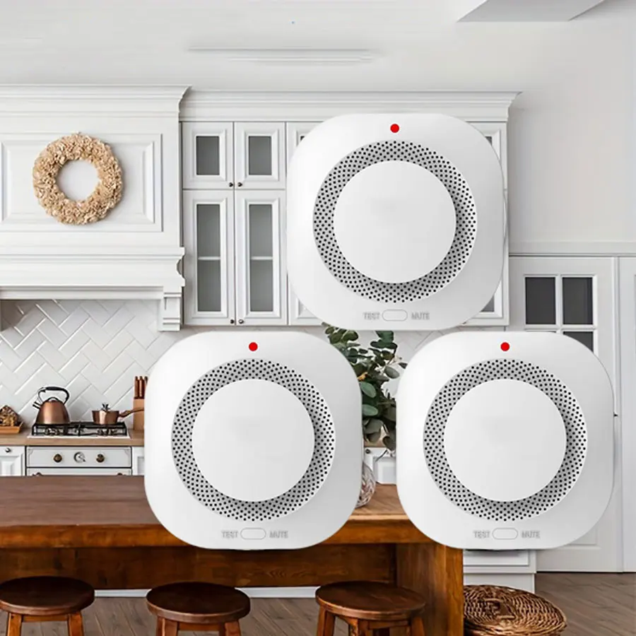 Battery Operated Photoelectric Smoke Detector with LED Indicator