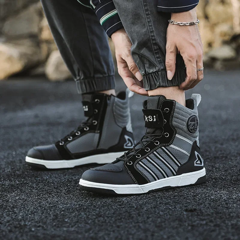 Motorcycle Boots Men Off-road Motorbike Racing Shoes Motorcyclist Riding Equipment Shockproof Breathable Durable Comfortable