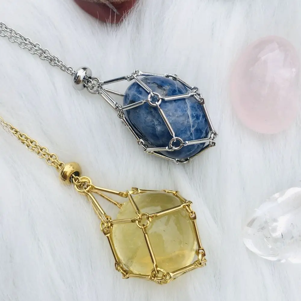 

New Crystal Holder Cage Necklace with Crystal Stone Interchangeable Crystal Net Metal Chain Necklace for Women Men Adjustable