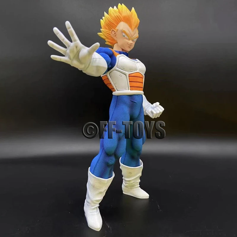 MODEL KIT FIGURINE Dragon Ball Z God Super Sayan Vegeta Complet Boite