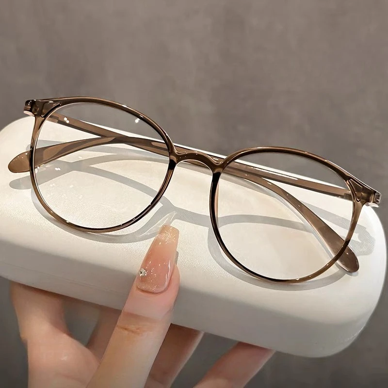 Photochrome modische Myopie-Brille für Damen, ultraleichte Anti-Blaulicht-Brille, bequemer und vielseitiger ovaler Rahmen – Detail 3