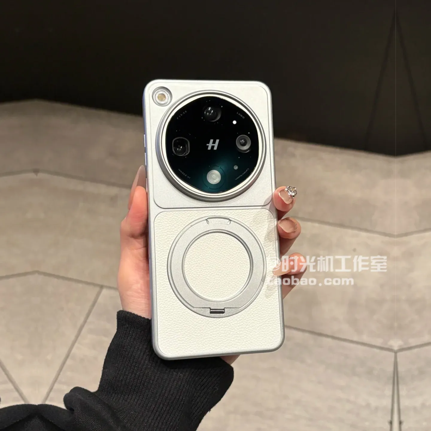 Magnetic 360° Ring Case with Electroplated Hard Cover and PU Finish