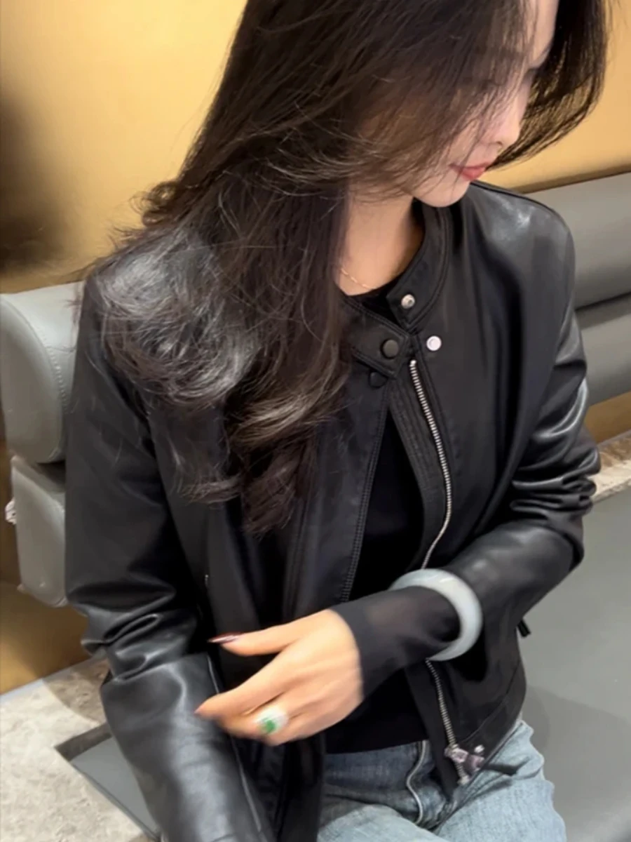 스탠드 칼라 가죽 자켓 여성 봄 가을 스타일 오토바이 의류 Pu 가죽 자켓 Slims Smooth Silhouette Cropped Top