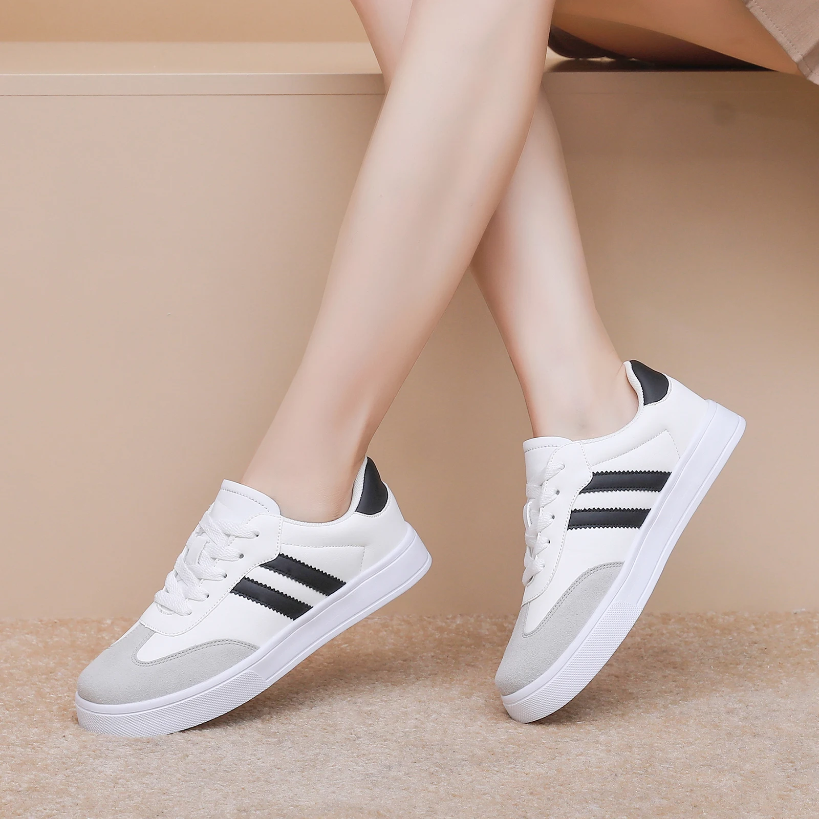Male Female Style Sneakers 2024 Trend Casual Shoe Italian Breathable Leisure Male Sneakers Non-slip Footwear Vulcanized Shoes 3