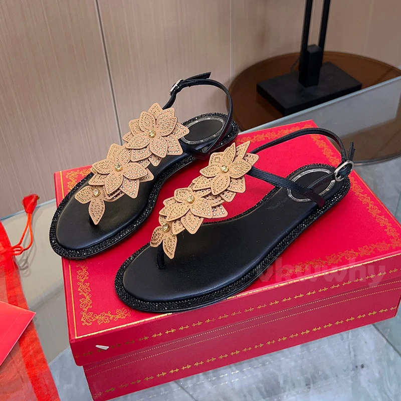

Women Flat Sandals Summer 2024 New Style Round Toe Clip Toe Ankle Buckle Design Female Shoes Foot Sensation Comfortable Sandals