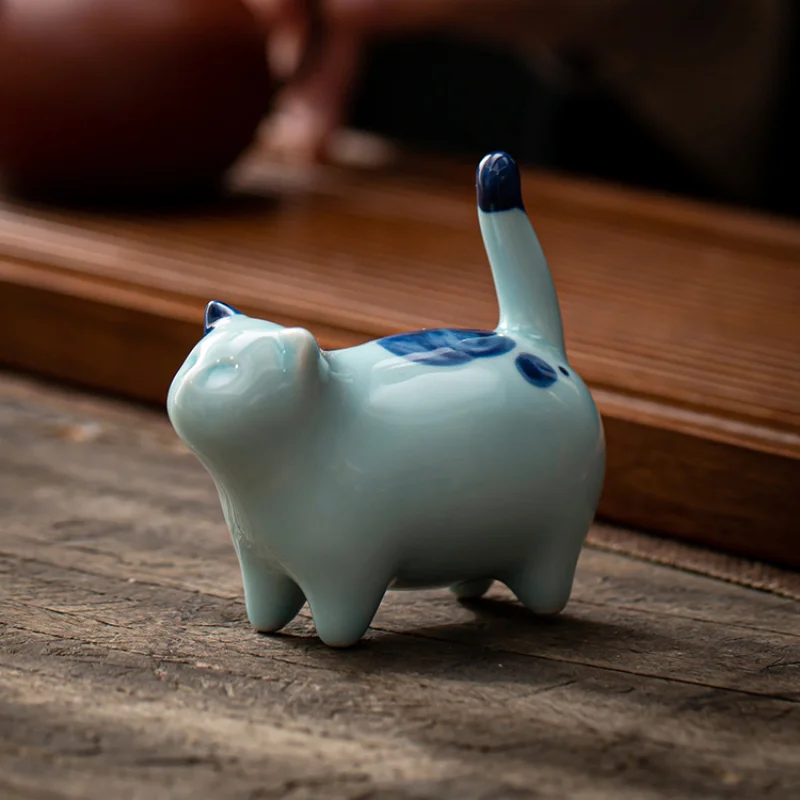 Small Ceramic Cat Handmade Tea Pet Decoration Toy Kung Fu Tea Set Ceremony Ornament Figure Kitty Pet