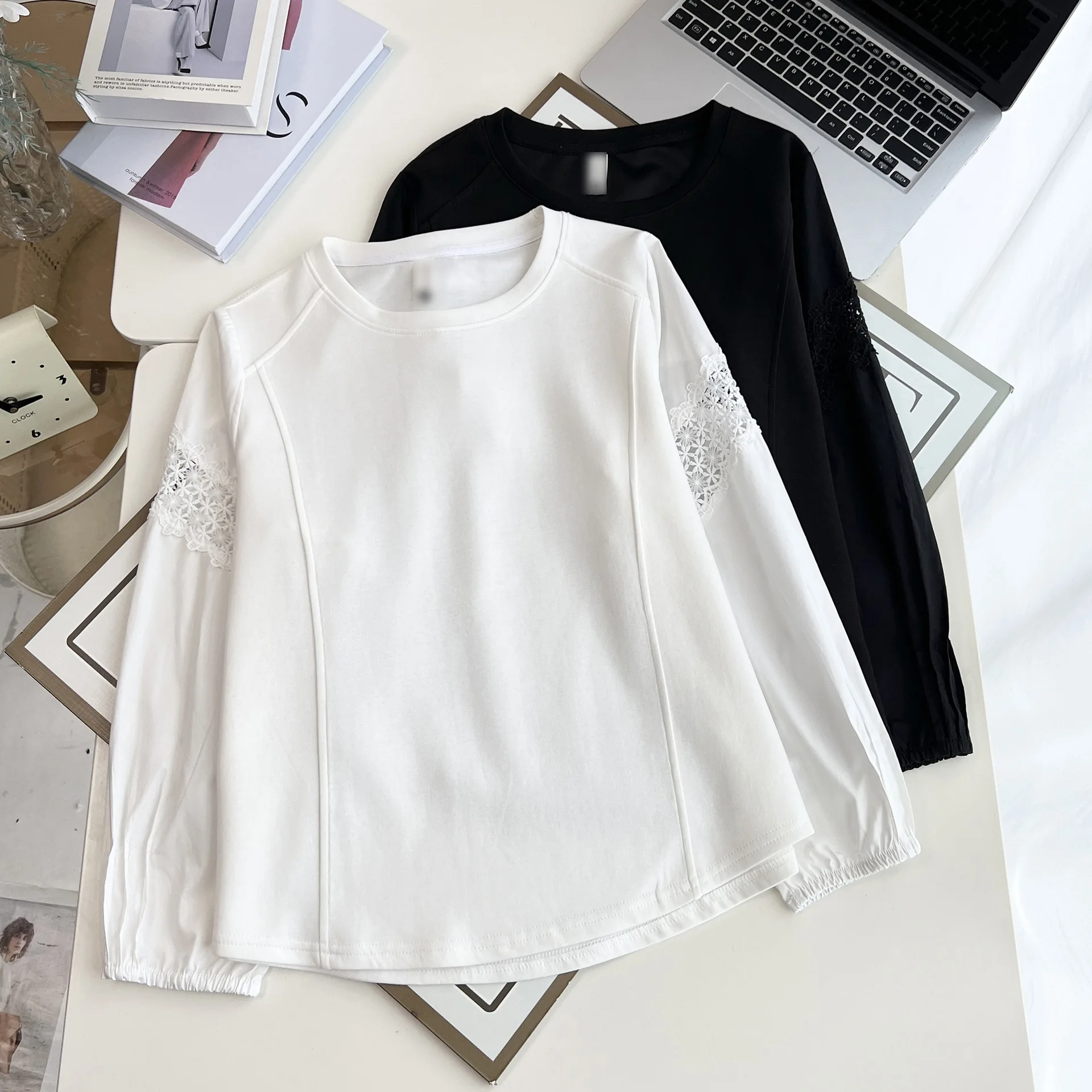 Plus Size Women's T-Shirt 2025 Autumn New Fashion Lace Patchwork Long Sleeve round-neck Tops 2561