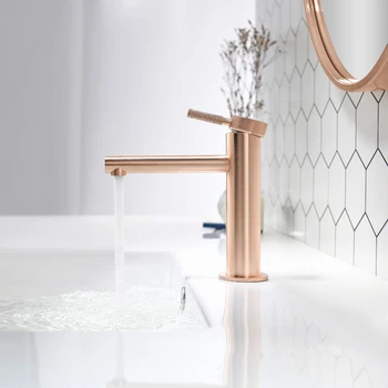 Rose Gold ทองเหลืองห้องน้ําอ่างล้างหน้าก๊อกน้ําดาดฟ้าติดตั้งน้ํา Mixer ก๊อก 1
