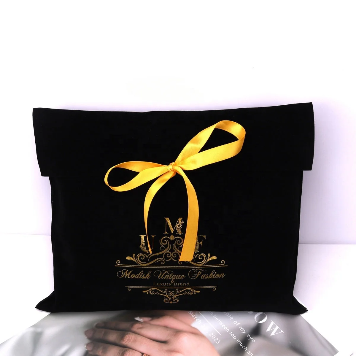 Custom Logo Printed Black Velvet Envelope Pouch Book Suit Clothes