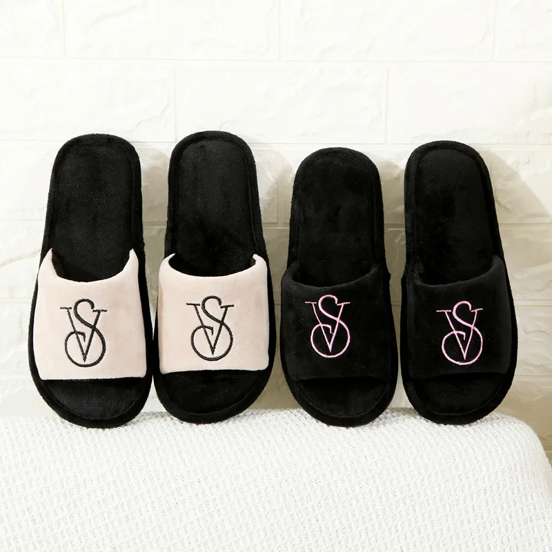 Spring 2024 Male Female Soft Cloud Slippers Sneaker Men's Home Plush Fur Flip Flops Ladies Plus Size 44 45 Women Shoes 3