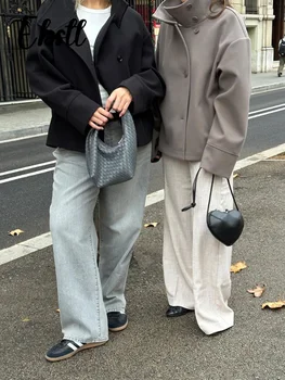 Cappotto di lana monopetto con colletto alla coreana moda Cappotto corto da donna con bottoni a manica lunga solida 2025 Autunno Inverno New Lady Top 1