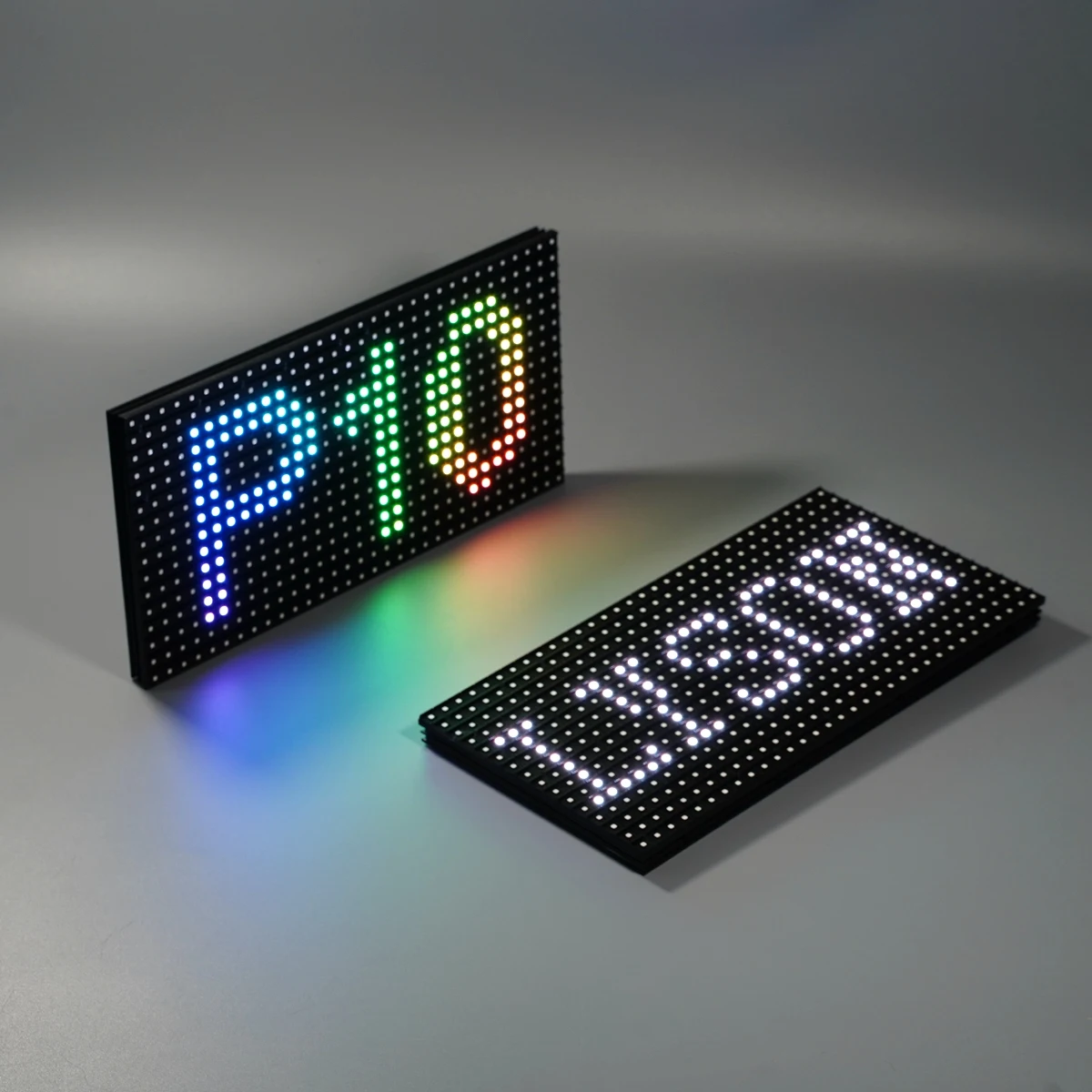 P10 Outdoor LED Panel Full Color Display Module SMD 3IN1 1/4 Scan 320mmx160mm Hub75 Port Seen In Sunlight