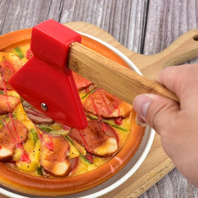 Bamboo Handle Pizza Cutter Rotating Blade Home Kitchen Cutting Tool pizza accessories Baking cutter round