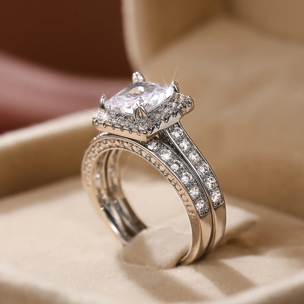 Huitan Trendy 2 PCS Set Rings for Engagement Wedding Crystal