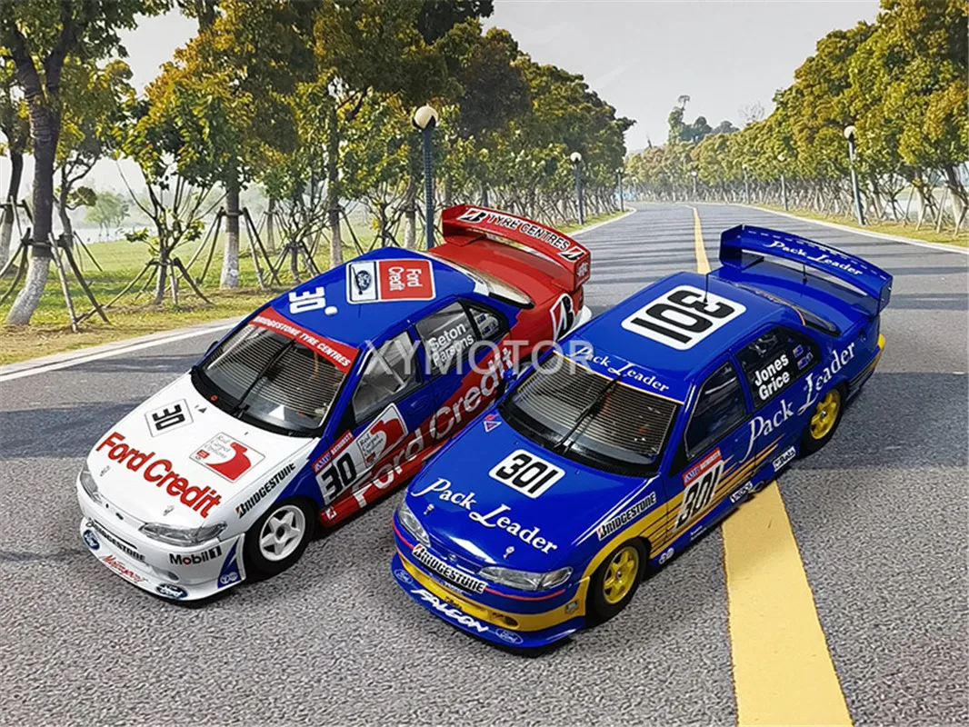 国内未入荷 1500台限定 1/18 CC ホールデン VY コモドア V8 AUTOart - 国内未入荷 1/18 AUTOart ホールデン VT コモドア V8