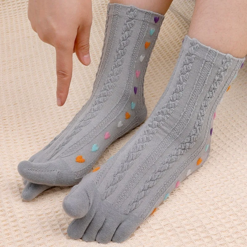 Рисунок 5 - Y2K разноцветное сердце «любовь»