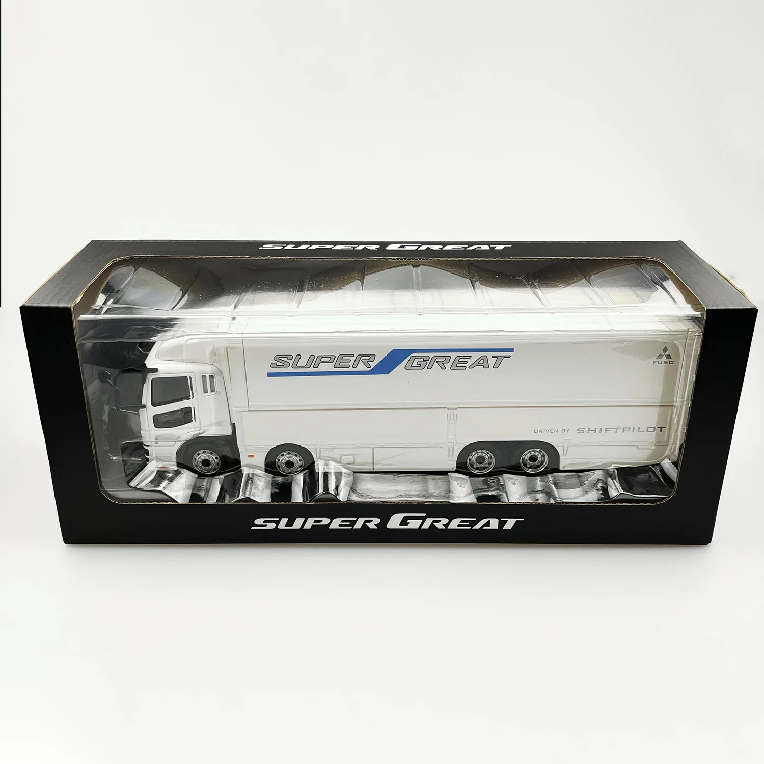 FUSO SUPER GREAT 1/43 ミニカー Amazon.co.jp: FUSO 1/43 ふそう スーパーグレート ミニチュア