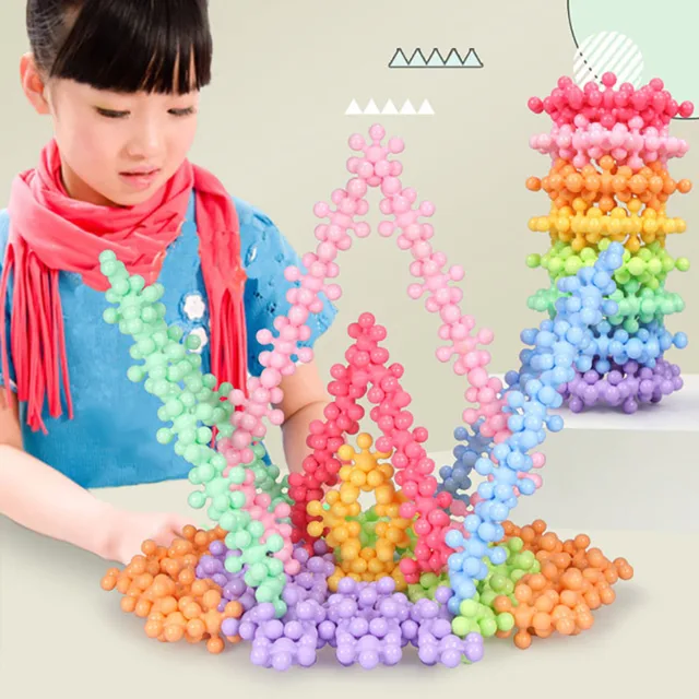New Plum Blossom Building Blocks Bricks 3D Snowflake Building Blocks Baby Kids Educational Toys DIY Interlocking Puzzle Toys 2