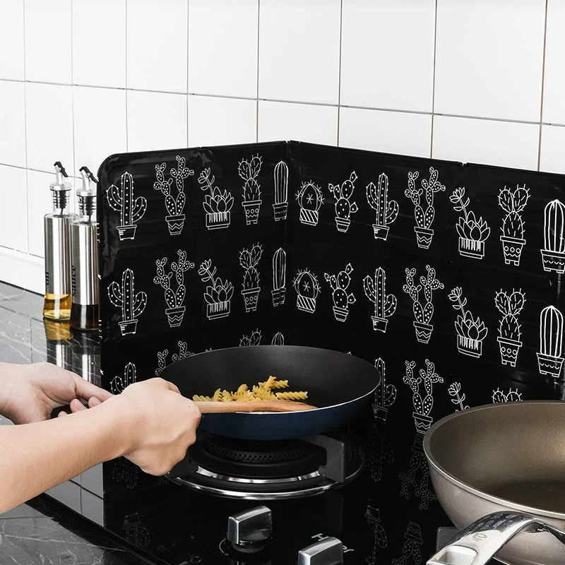 1-7PCS Aluminum Kitchen Gas Stove Baffle Plate Foldable Foil Kitchen Frying Pan Oil Splash Protection Screen
