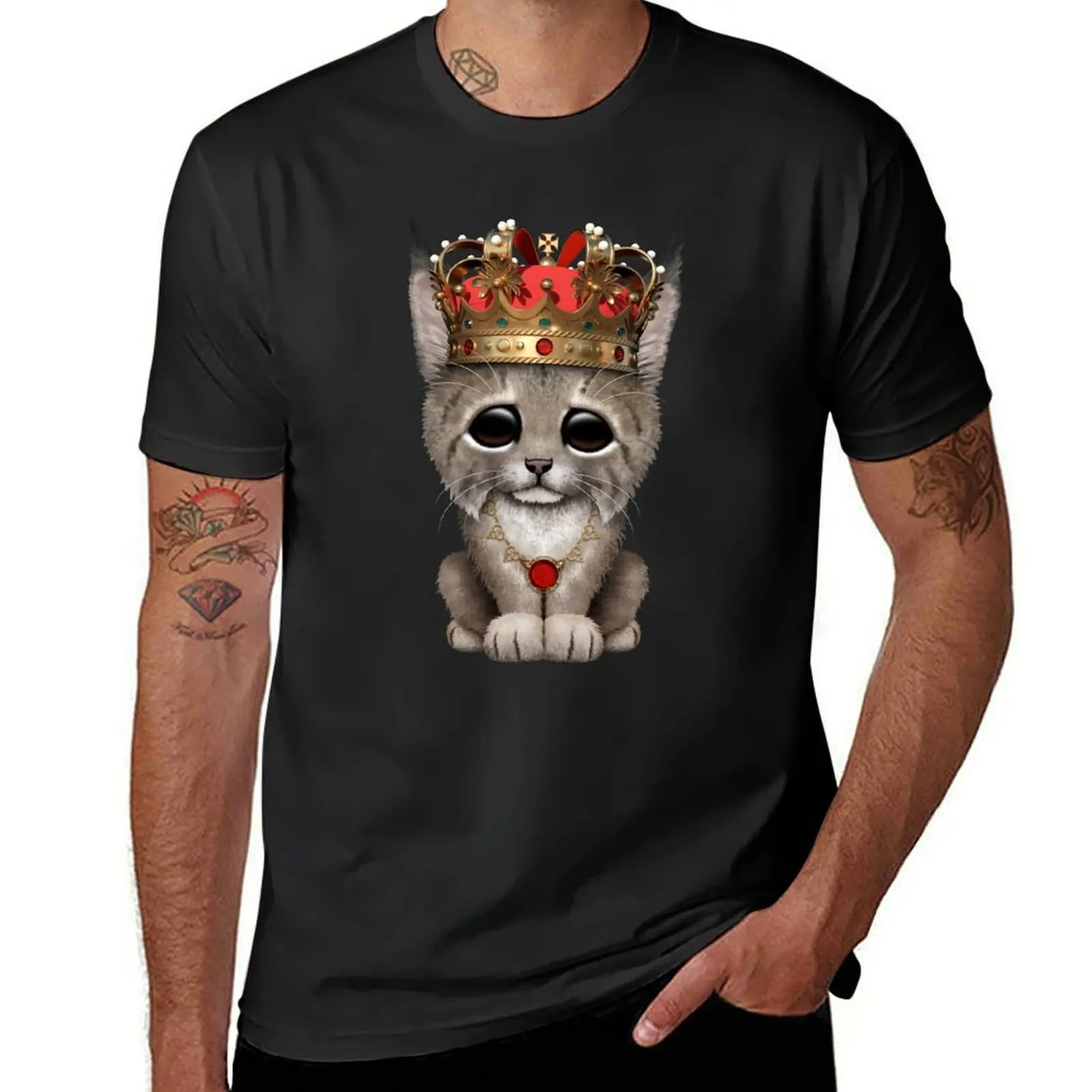 

Cute Royal Lynx Wearing Crown T-Shirt blacks tops vintage Men's clothing