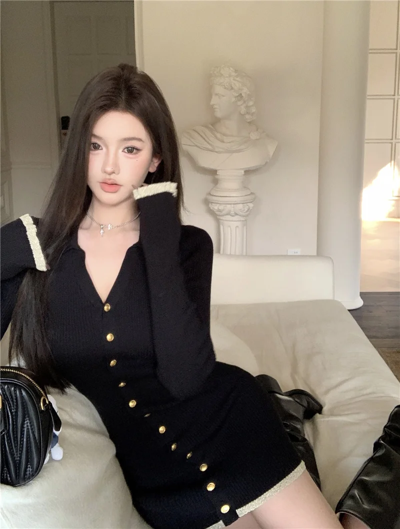 Elegant Knitted Mini Dresses for Women V-neck Flare Sleeve Bodycon Slim Party Dress Korean Fashion New Short Vestidos Mujer