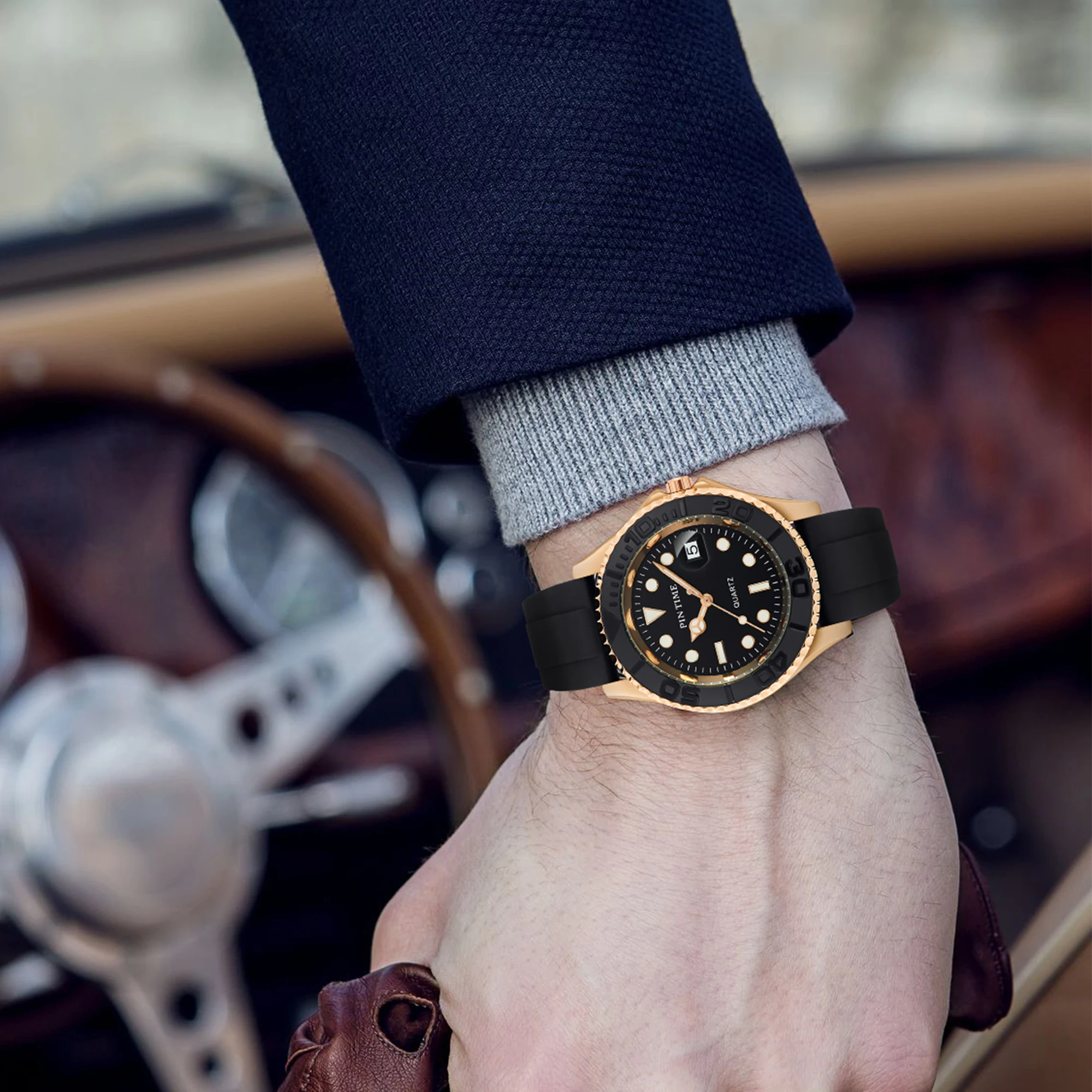 PINTIME Watches Luxury Men Sports Fashion Quartz Wristwatch Silicone Strap Stainless Steel Cover Leisure Waterproof Date Reloj