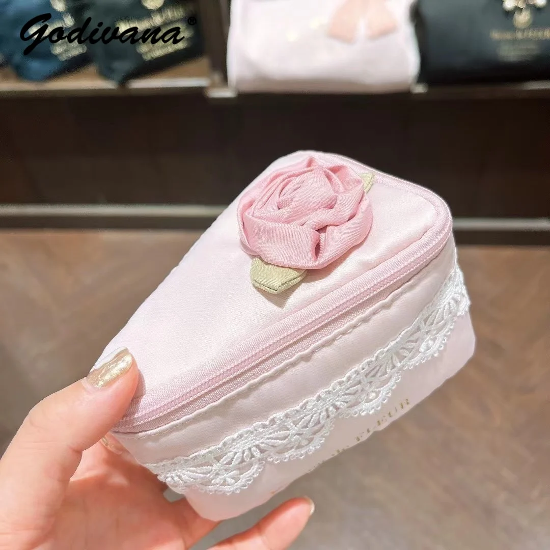 Japanese Style Rose Satin Triangle Cake Cosmetic Bag Girls Sweet Embroidery Bag Pink Lace Cases