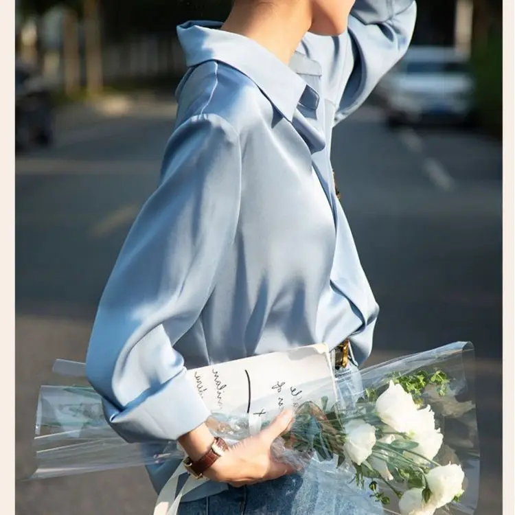 

2024 Blue Silk Satin Women's Long Sleeved Spring And Autumn Imitation Acetic Acid Shirt French Style Hanging High End