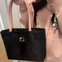 Sac fourre-tout noir HelloKitty pour femmes à la mode, sac de shopping de grande capacité brodé de dessin animé mignon, sac à bandoulière à la mode pour femmes 2