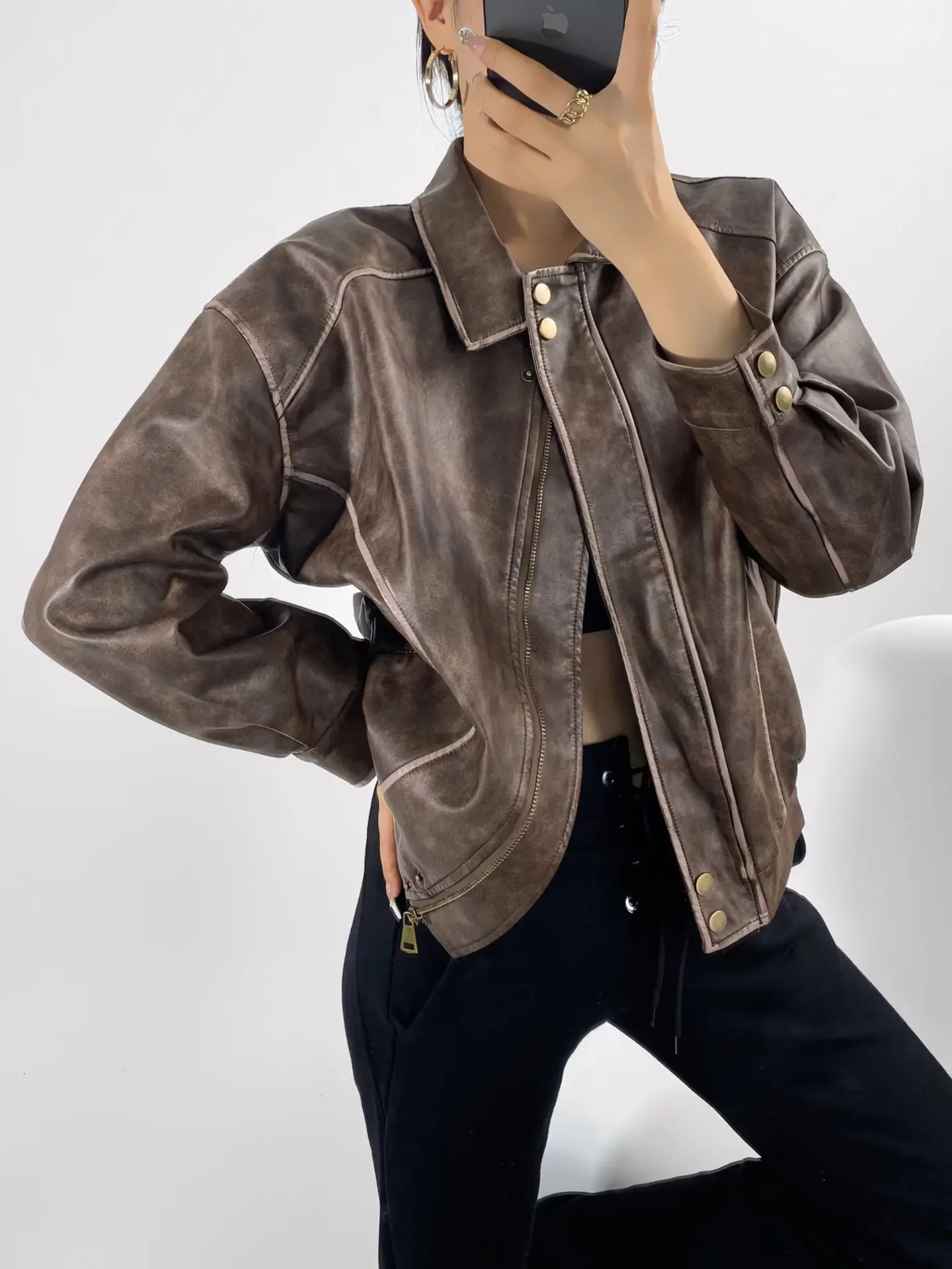 

New autumn and winter American retro bomber jacket classical oversized coat aesthetic coat zipper artificial leather old money