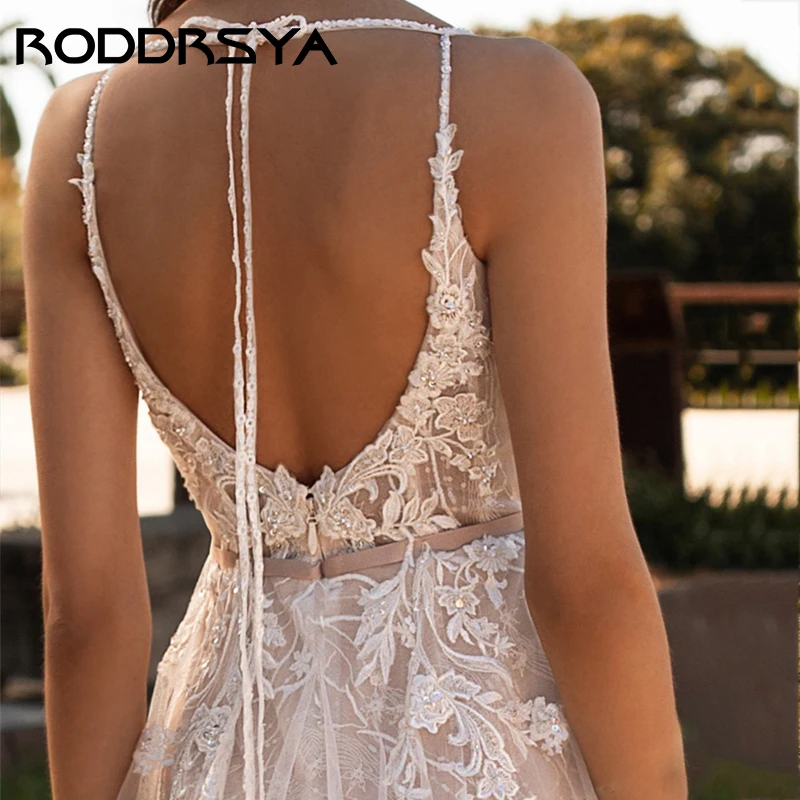 RODDRSYA 로맨틱 얇은 명주 그물 아플리케 웨딩 드레스, 섹시한 V넥 스파게티 스트랩, 신부 파티, 우아한 하이 스플릿, 백리스 브라틀리드로맨틱 얇은 명주 그물 아플리케 웨딩 드레스, 섹시한 V넥 스파게티 스트랩, 신부 파티, 우아한 하이 스플릿, 백리스