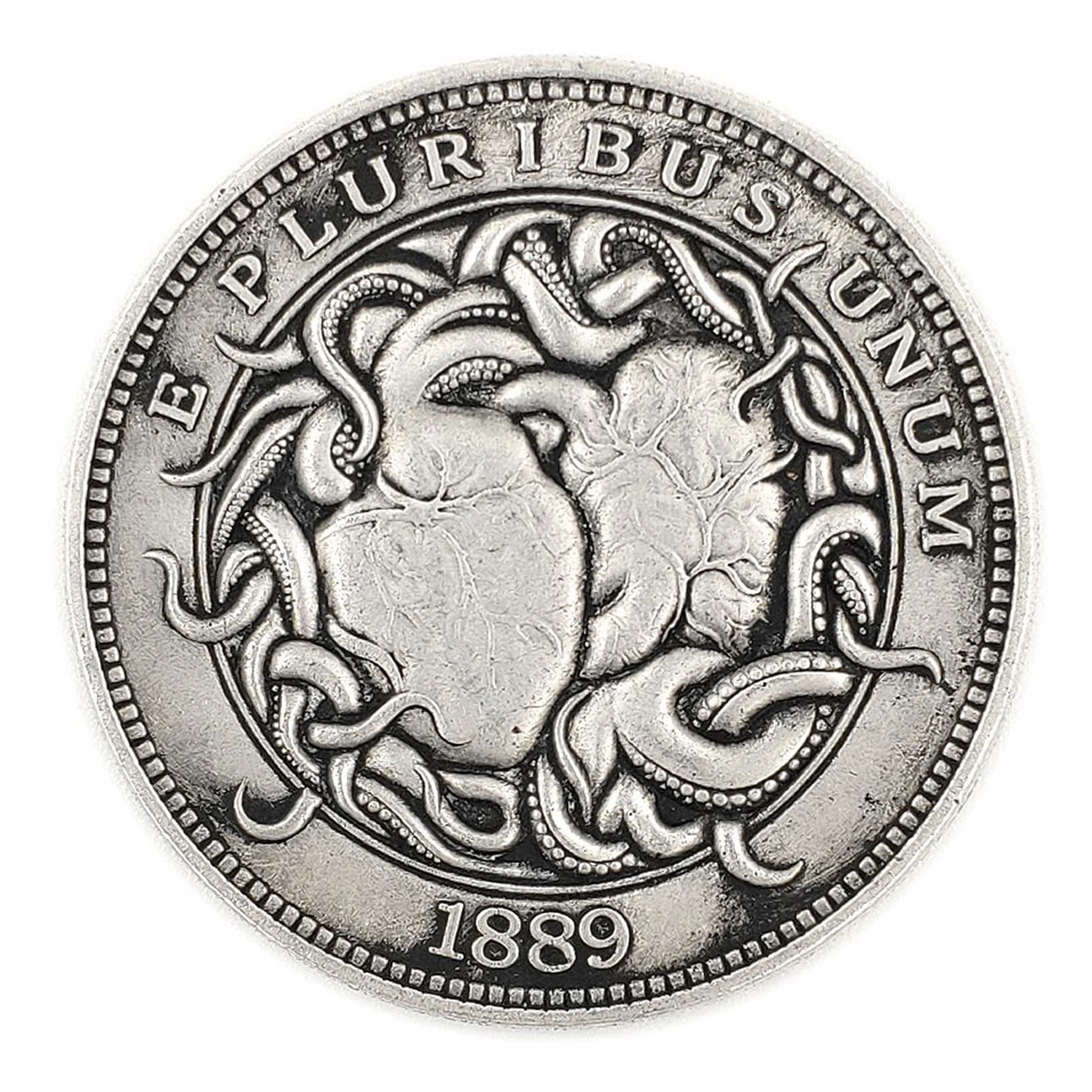 

Devil's Heart Pattern 38mm Diameter Coin Fine Hand Polished Magic Prop Birthday Gift Home Decoration Collectible