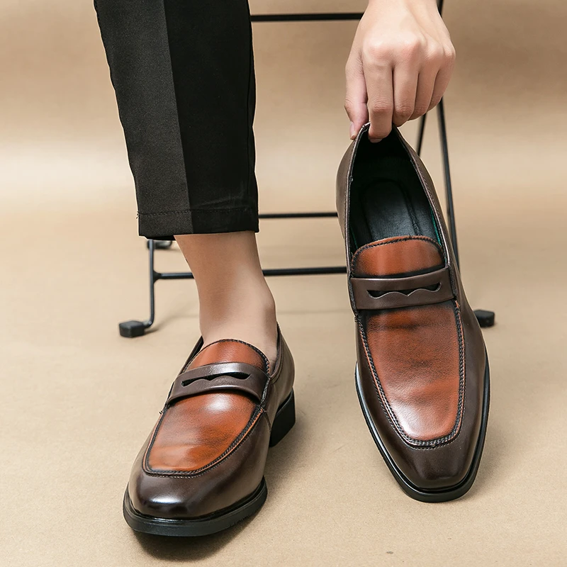 2024 Luxury Brand Black and White Color Block Casual Men's Skating Classic Style Thick Bottom High Quality Indian Leather Shoes 2