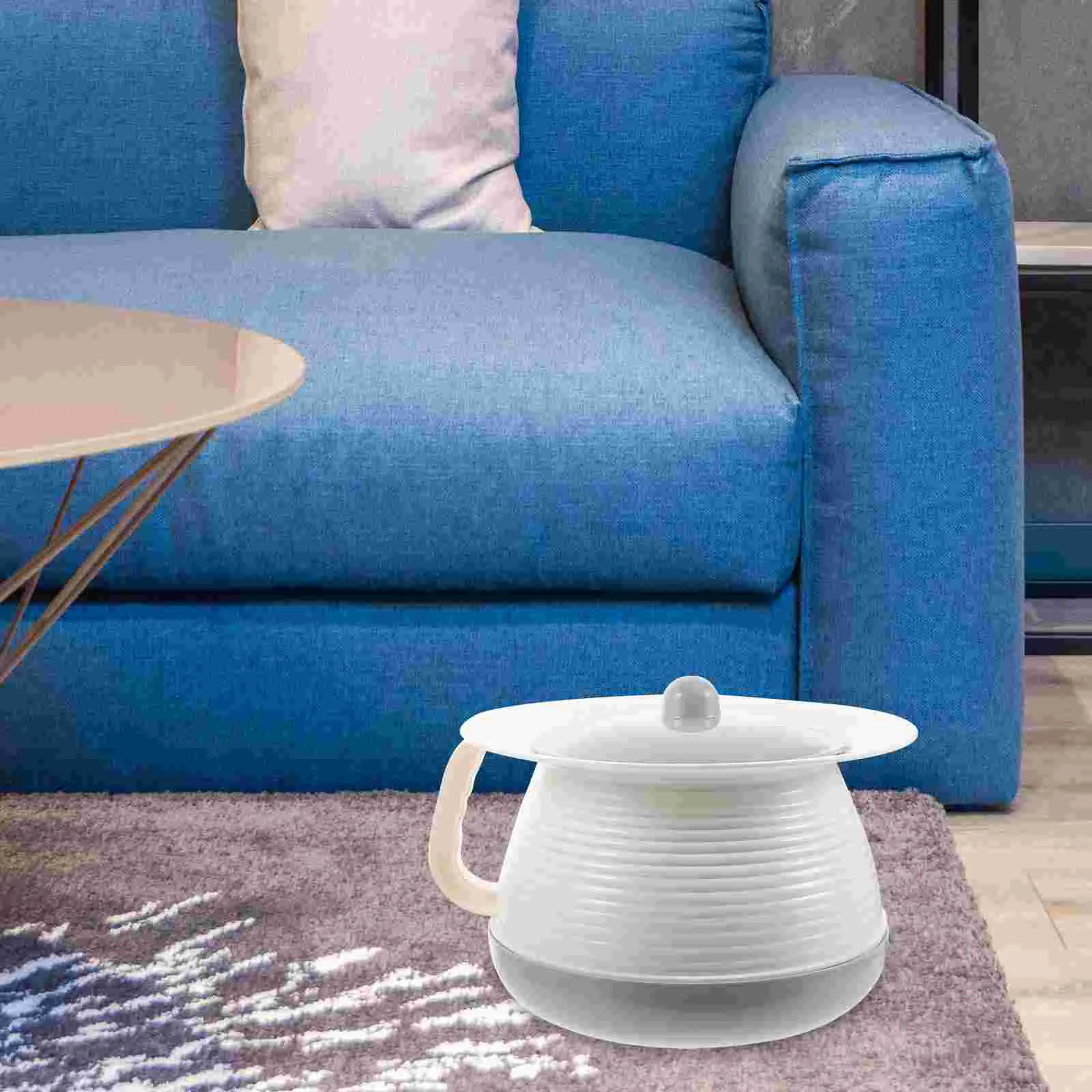

Household Handheld Chamber Pot Fashion Child Elder Spittoon Children Bedpan Adult Urinal Toilet With Cover