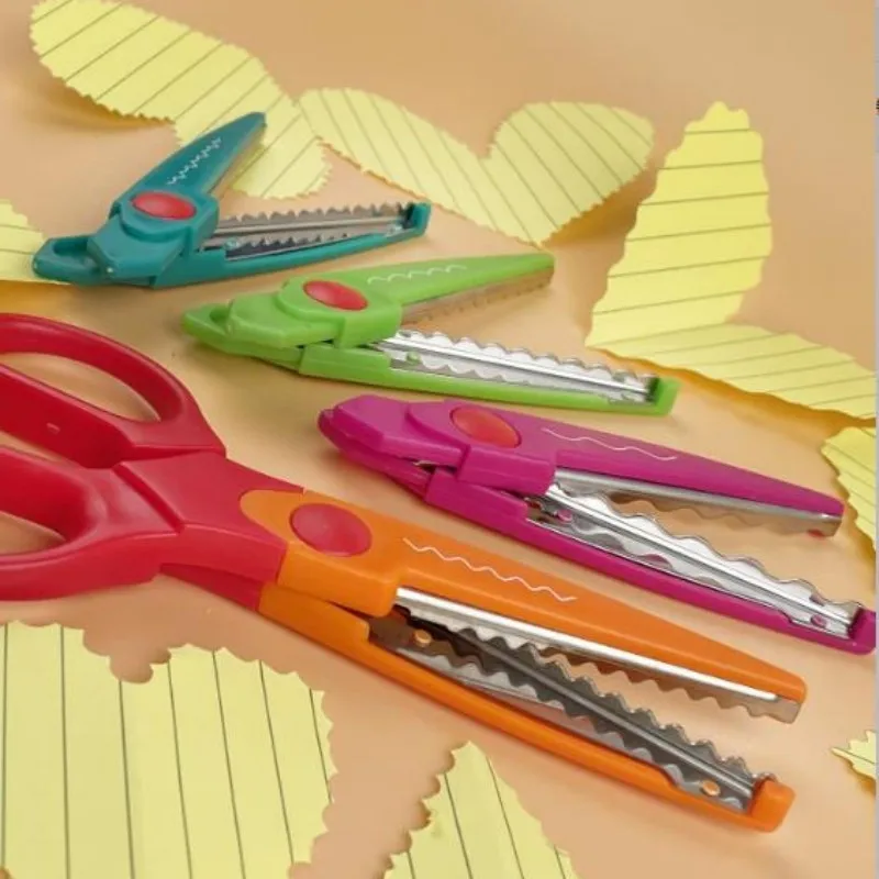 Zigzag scissors – SES Creative