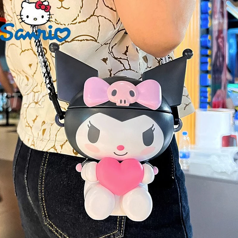 Sanrio Kuromi Water Cup Cartoon Kawaii Popcorn Bucket Anime Cute Plastic Portable Kettle Girl School Student Regali Adorabili 650Ml