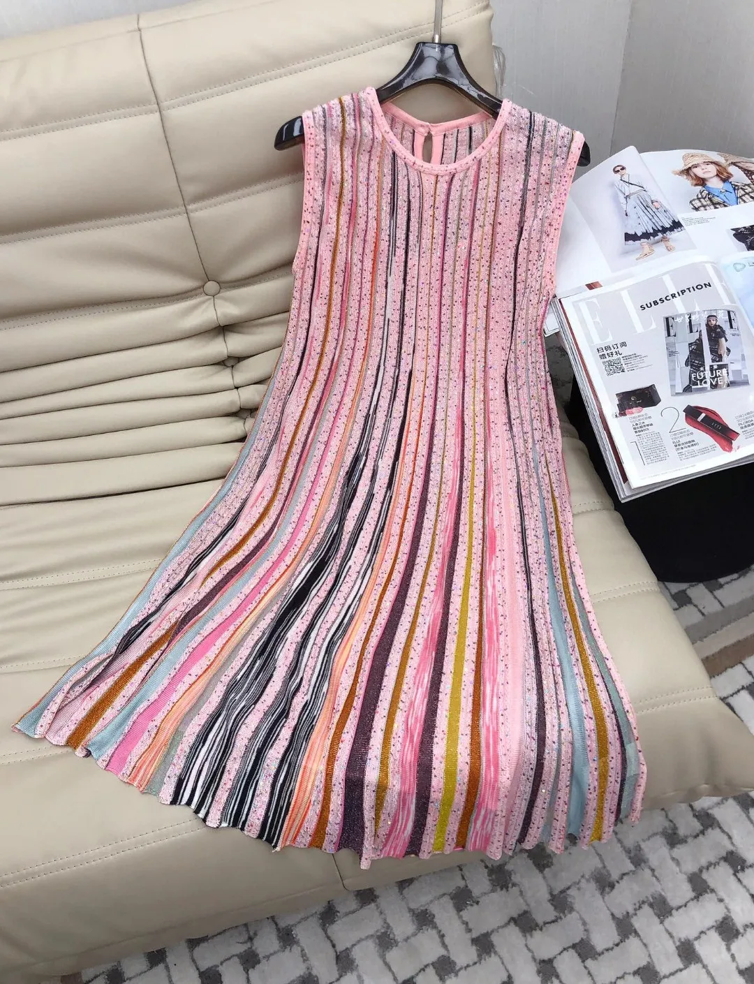 

148902 Fashion Classic Trendy Luxury Design Spring and Autumn New Round Neck Sleeveless Colorful Pleated Dress Female