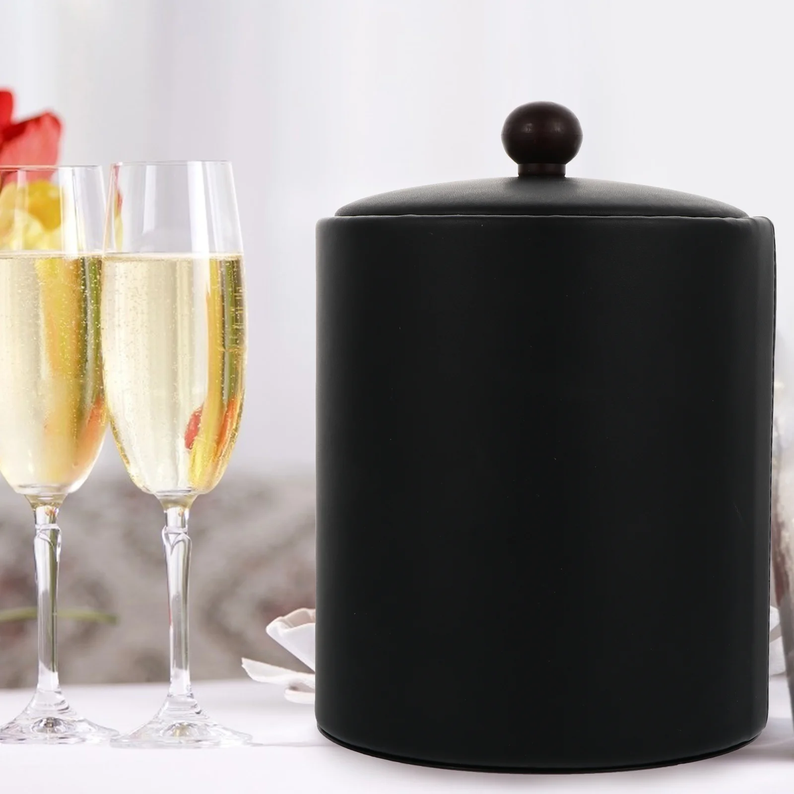 

Stainless Steel Ice Bucket Thickened Champagne Wine Bucket Wine Bucket