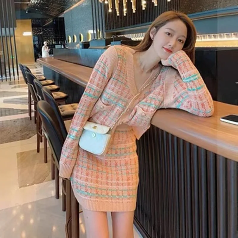 

BULOCHOVA New Autumn Fashion Knitted Suits Women V Neck Cardigan Short Sweater Tops + Wrap Hip Mini Skirt 2 Piece Sets Femme