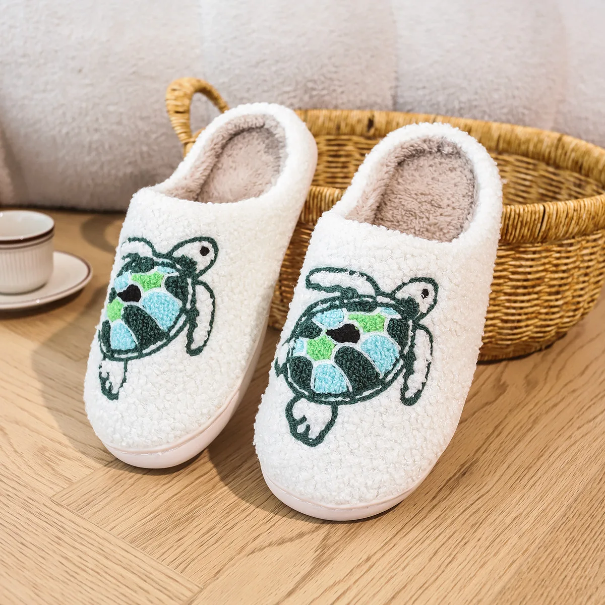 Smile PoP Cute Women Slippers Indoor Fuzzy Women House Slippers Classic Cartoon Casual Home Shoes Warm Bedroom  Animals Shoes 5