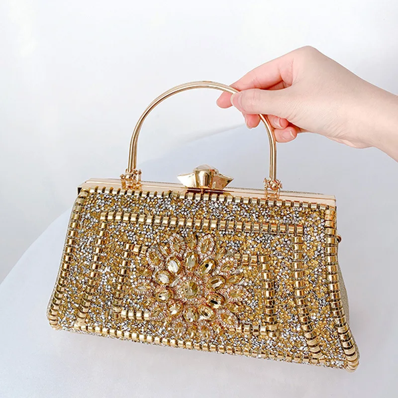 

2023 New Women Single Side Diamond Evening Bags Metal Handel Clutch Puerse Peacock Dinner Wallets 5 Colors Drop Shipping