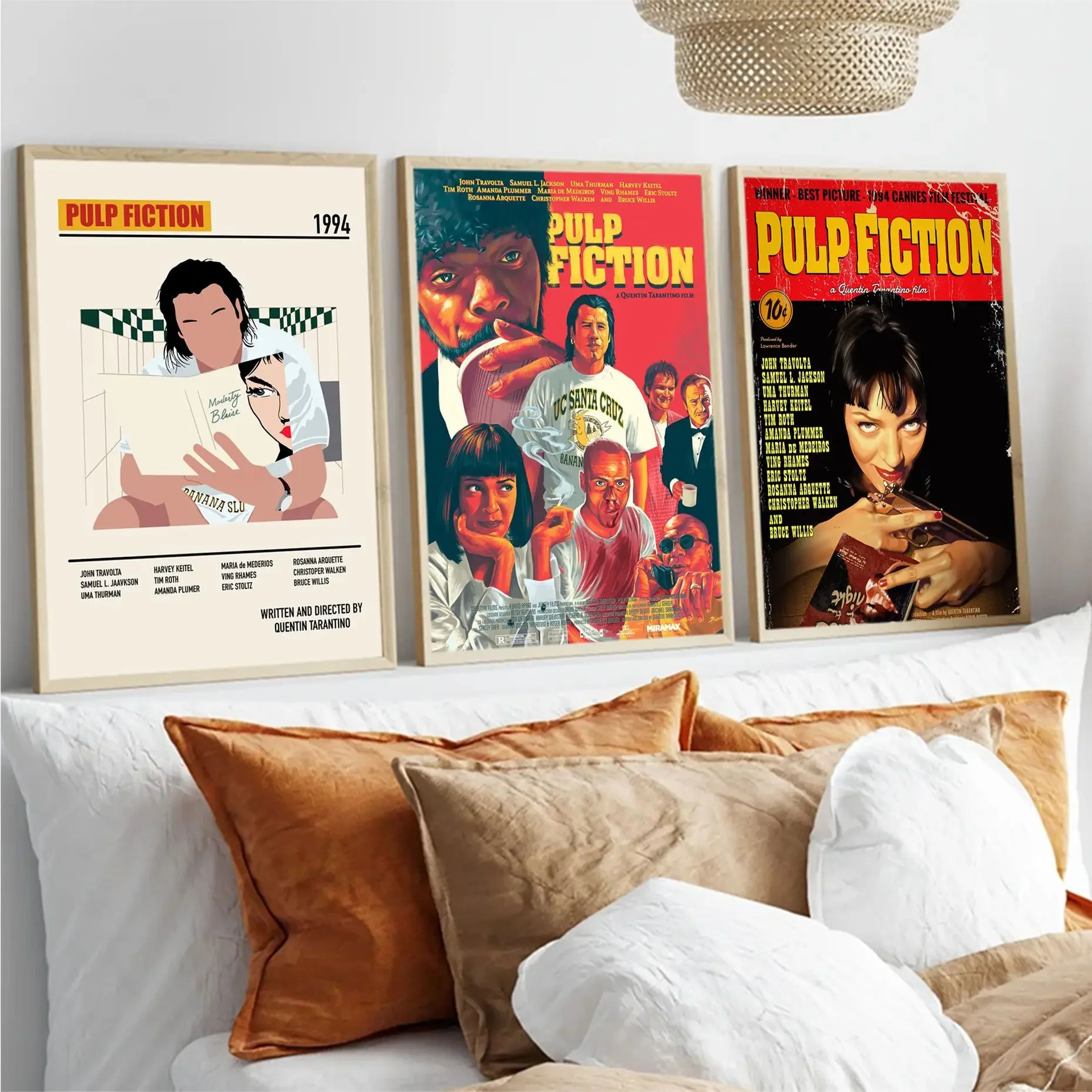 

Pulp Fiction Movie Classic Movie Posters Retro Kraft Paper Sticker DIY Room Bar Cafe Home Decor
