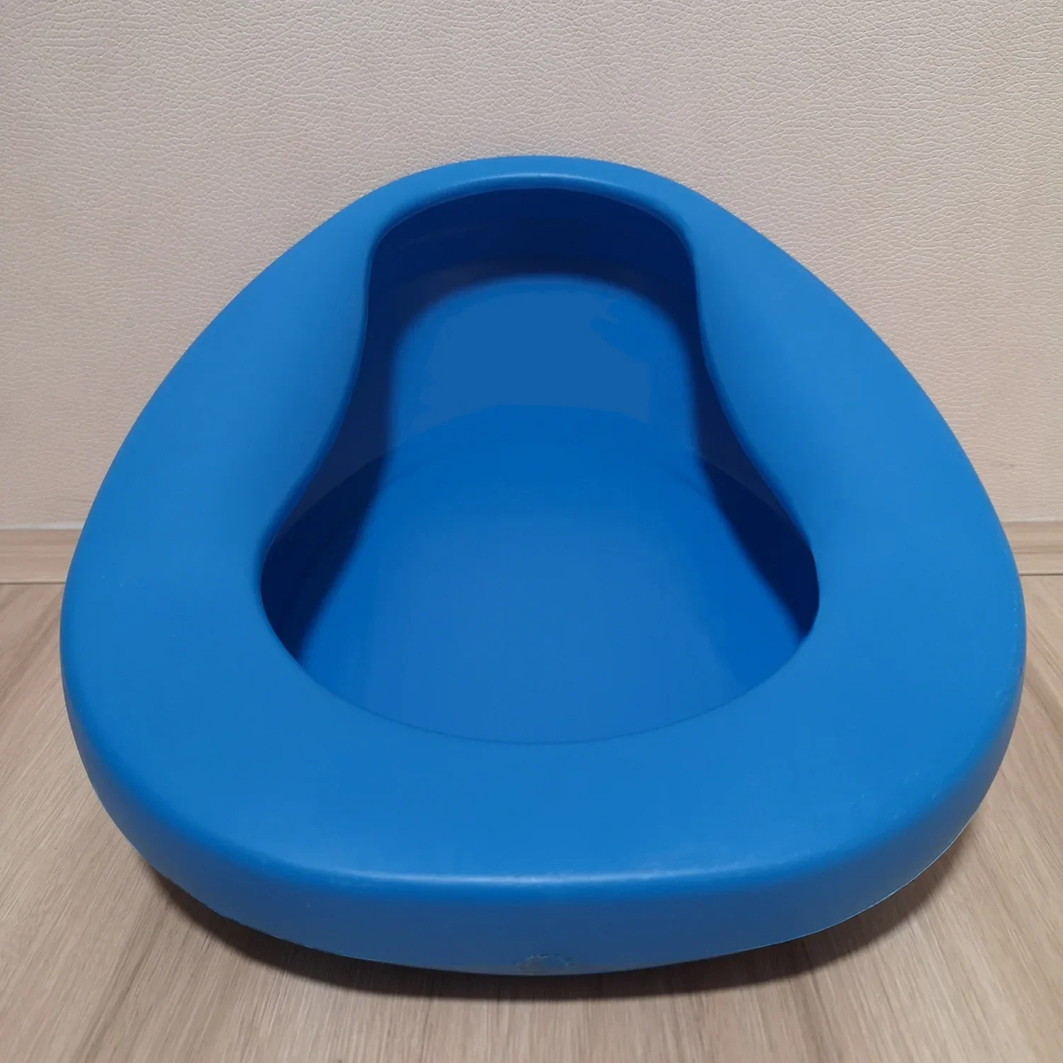 Adult Potty Hurt Kids Bedridden Elderly Patients Bedsore Toilet Bedpan Suit for Home Hospital Nursing Room Bed Care Basin Blue 2