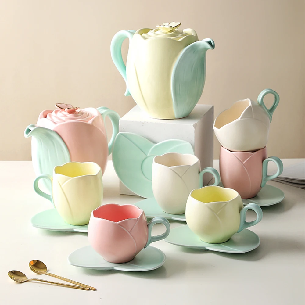 Tulip Luxury Ceramic Coffee Cup Saucer Set with Hand and Dish Milk Tea Cappuccino Tableware 280ml/320ml Birthday Couples Gifts ceramic coffee cup set