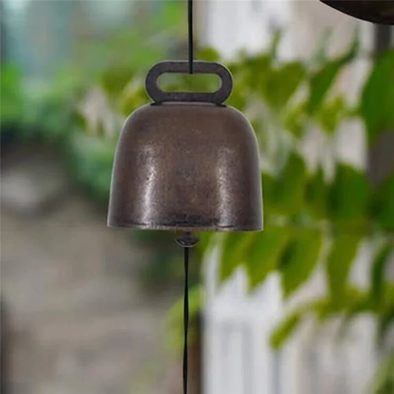 18PCS Vintage Style Metal Cow Bell for Grazing Cattle and Sheep, Commonly Used for Holiday Cheer