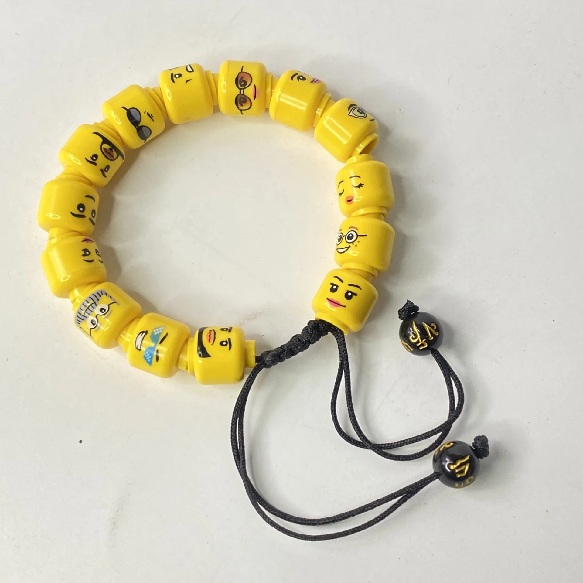 

Ideas DIY Figures Head Bracelet Building Blocks Facial Accessories Laugh Cry Cute Angry Terror Model Mini Bricks Toys Kids Gift