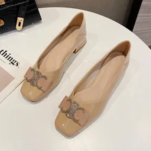 

Buckle Patent Leather Genuine Leather Pumps Female 2022 Spring New Low-Cut Chunky Heel Square Head Soft Leather Comfortable