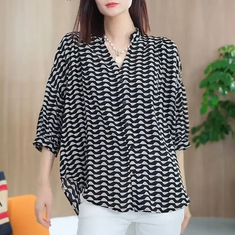 2023 Casual V-Neck Single-breasted Shirt Spring Summer 3/4 Sleeve Commute Loose Women's Clothing Vintage Wave Cut Printed Blouse