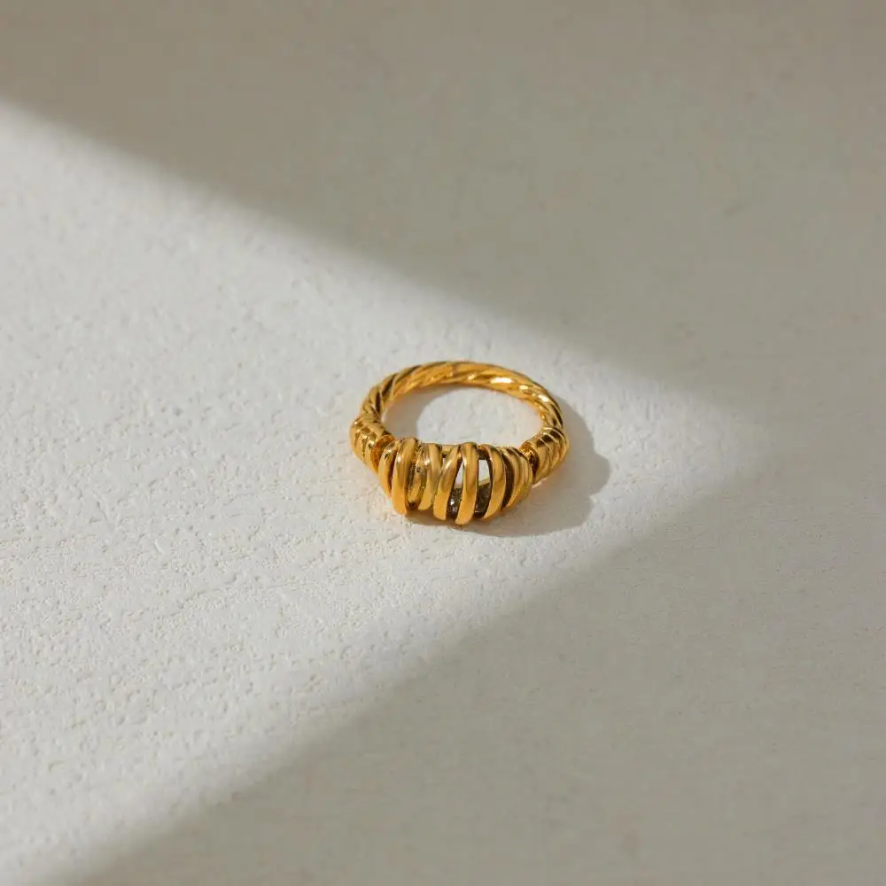 2025 Stainless Steel PVD Hollow Multilayer Metal Dome Chunky Rings for Women Polished 18K Gold Plated Waterproof Jewelry Bijoux